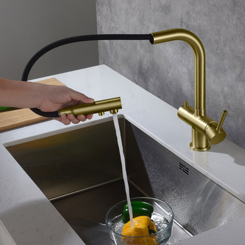 Смеситель для кухни с подключением фильтра и выдвижной лейкой Timo Saona 2356/17FL золото матовое изображение