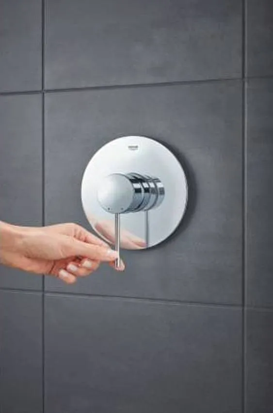 Встраиваемый смеситель Grohe Essence 24057001 изображение