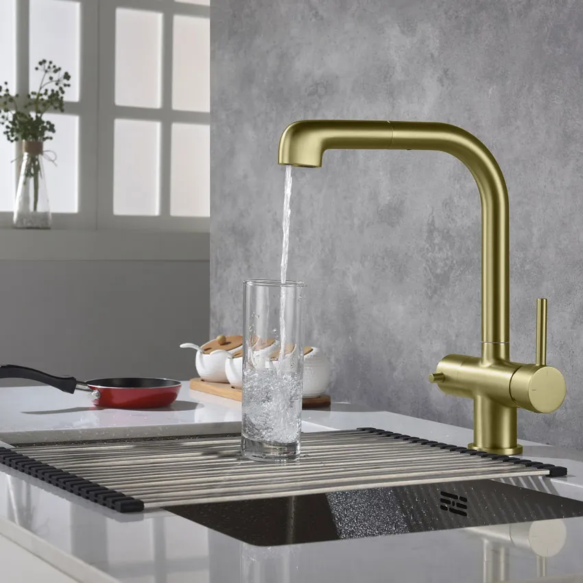 Смеситель для кухни с подключением фильтра и выдвижной лейкой Timo Saona 2346/17FL золото матовое изображение